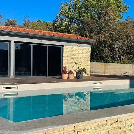 Luxurious In * Labin (Istria)