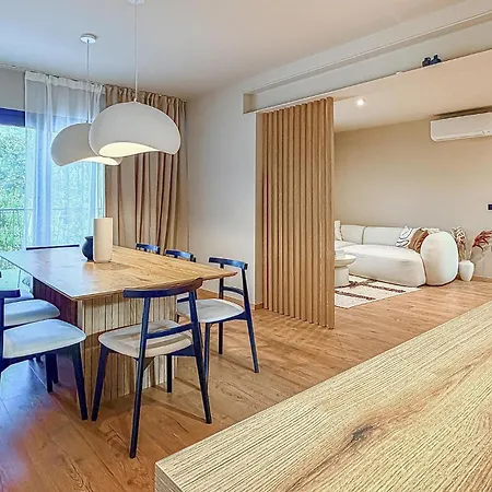 Luxurious In 拉宾